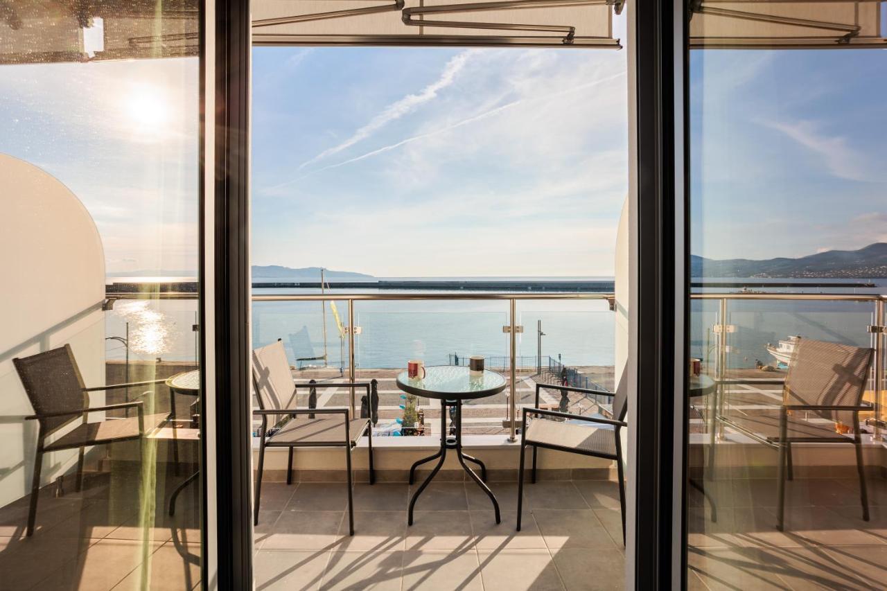 Georgia Seaview Apartment B3 Kalamata Dış mekan fotoğraf