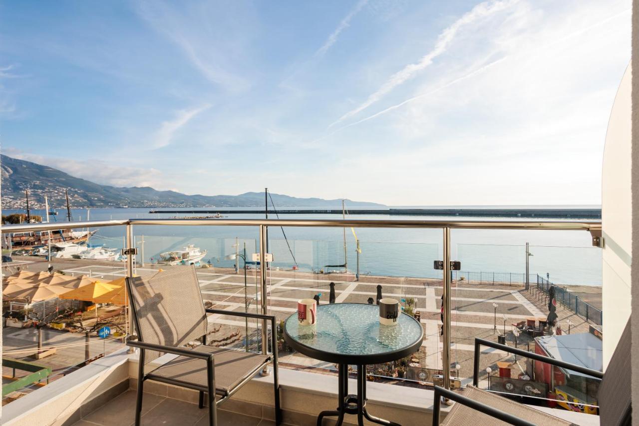 Georgia Seaview Apartment B3 Kalamata Dış mekan fotoğraf